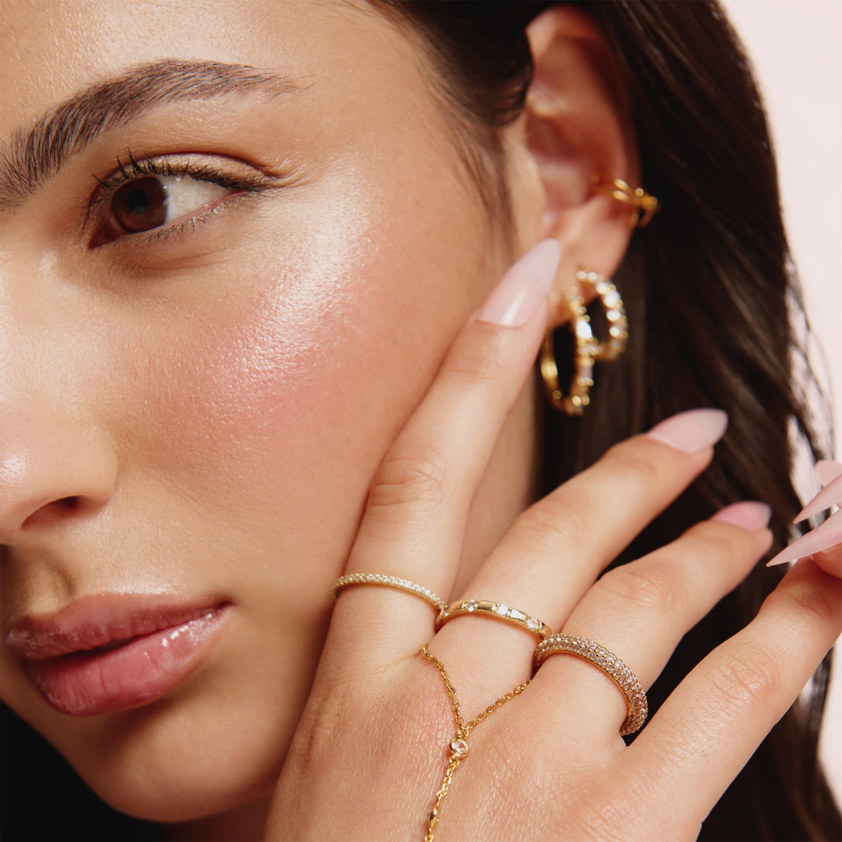 1-800 Evry-Bling Ring