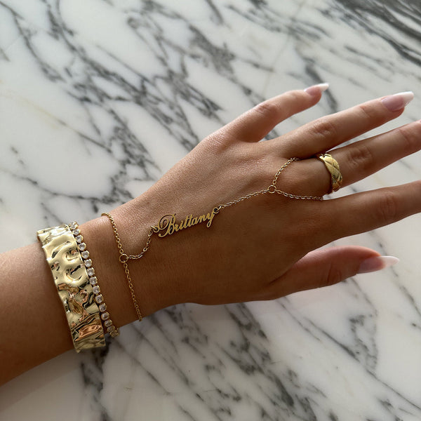 Custom/Personalized Name Plate Hand Chain