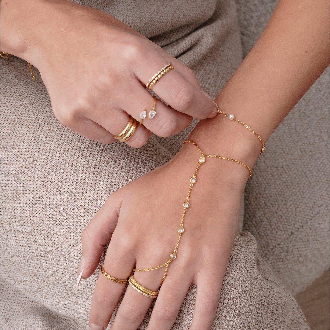 Viral Hand Chains:Anti Tarnish Waterproof